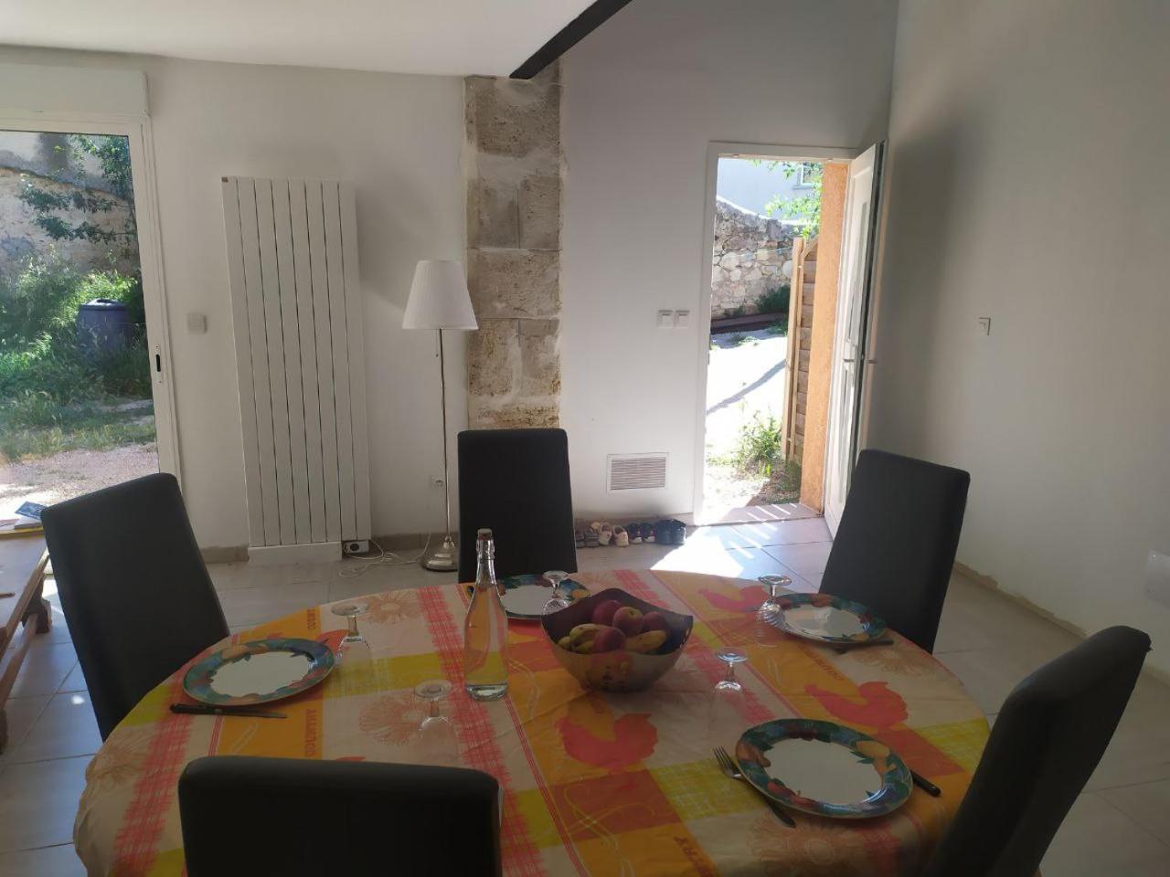 Duplex Avec Jardin Et Grande Terrasse 8-10 Personnes Villa Campagnan Esterno foto