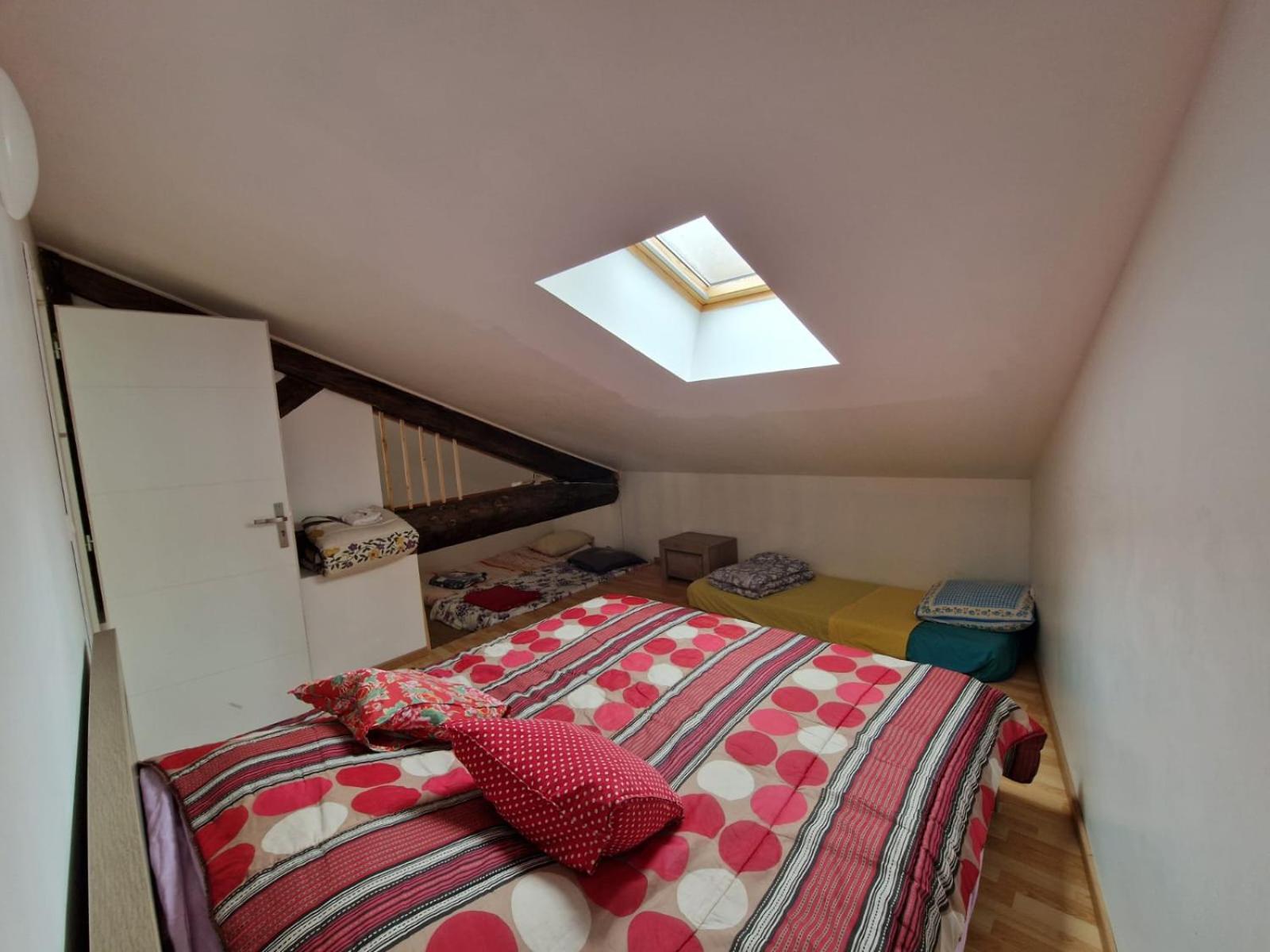 Duplex Avec Jardin Et Grande Terrasse 8-10 Personnes Villa Campagnan Esterno foto